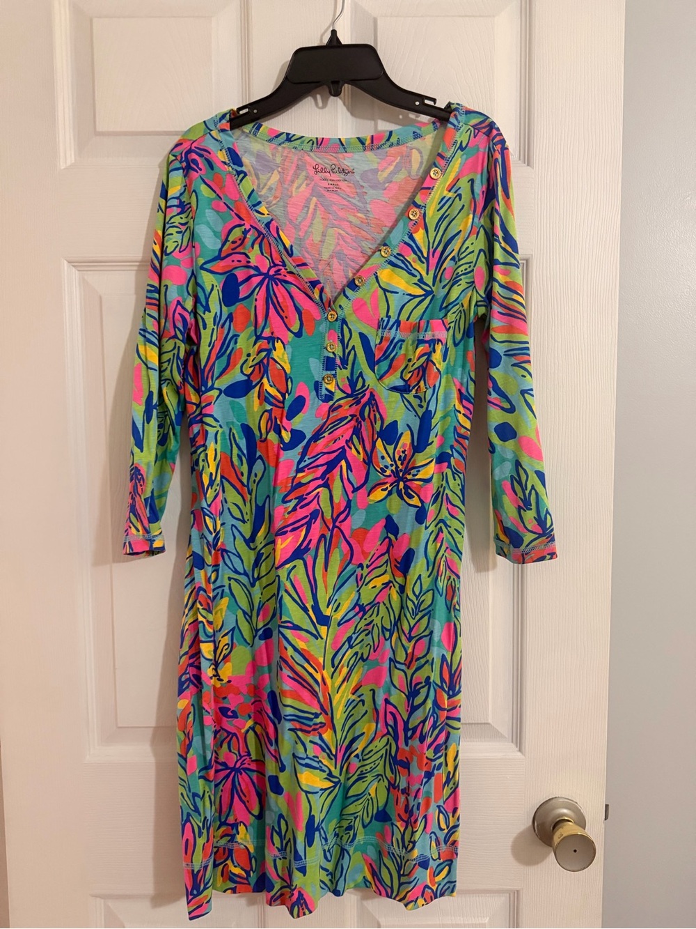 Lilly Pulitzer Tropical Floral V-Neck Dress in Teal Multi